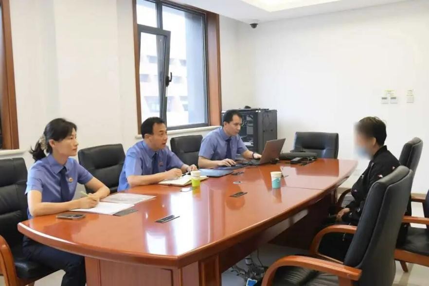 “检护民生”让爱心接力 市检一分院帮重伤女孩“找回声音”