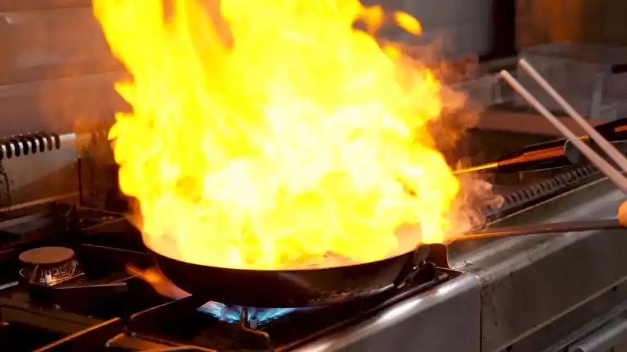 法治日报 | 两住户擅拆烟道止回阀致火灾蔓延 北京昌平法院：均有过错按八二比例共担责任