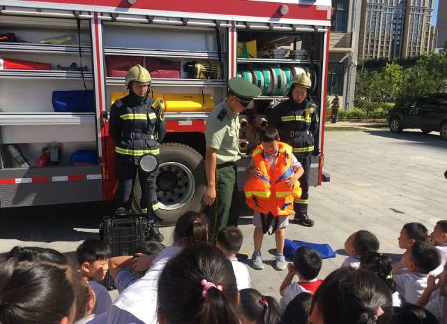 大兴消防支队持续开展“开学第一课”消防安全教育活动