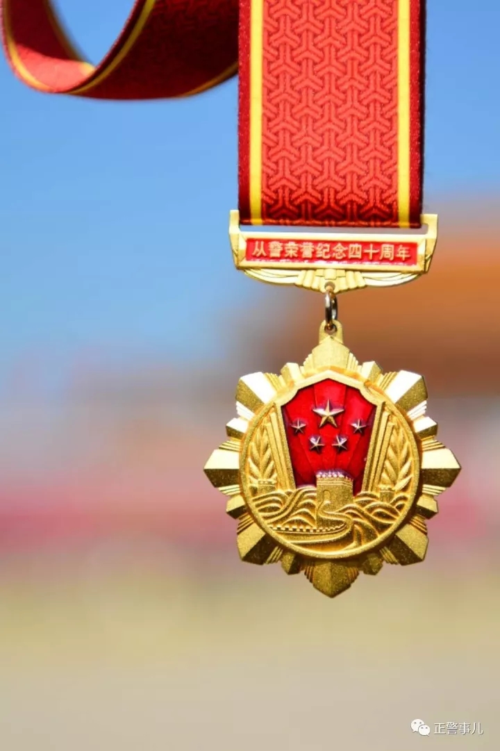一句誓言，兑现了40年！一生信仰，在纵身一跃中尽情绽放！