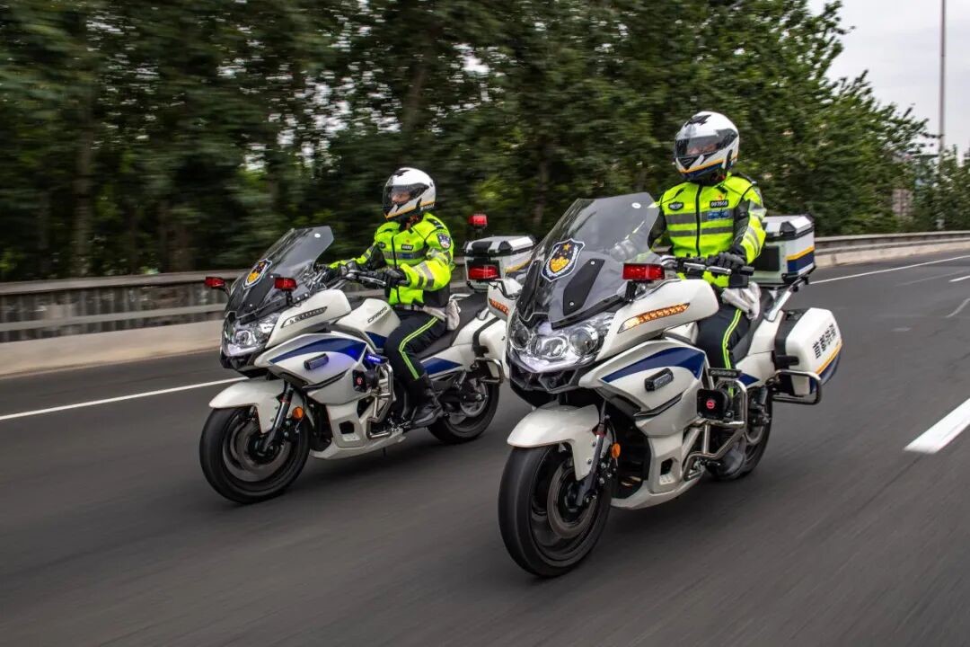 树立超大城市交通治理标杆 首都交警铁骑2025年出警超18万次