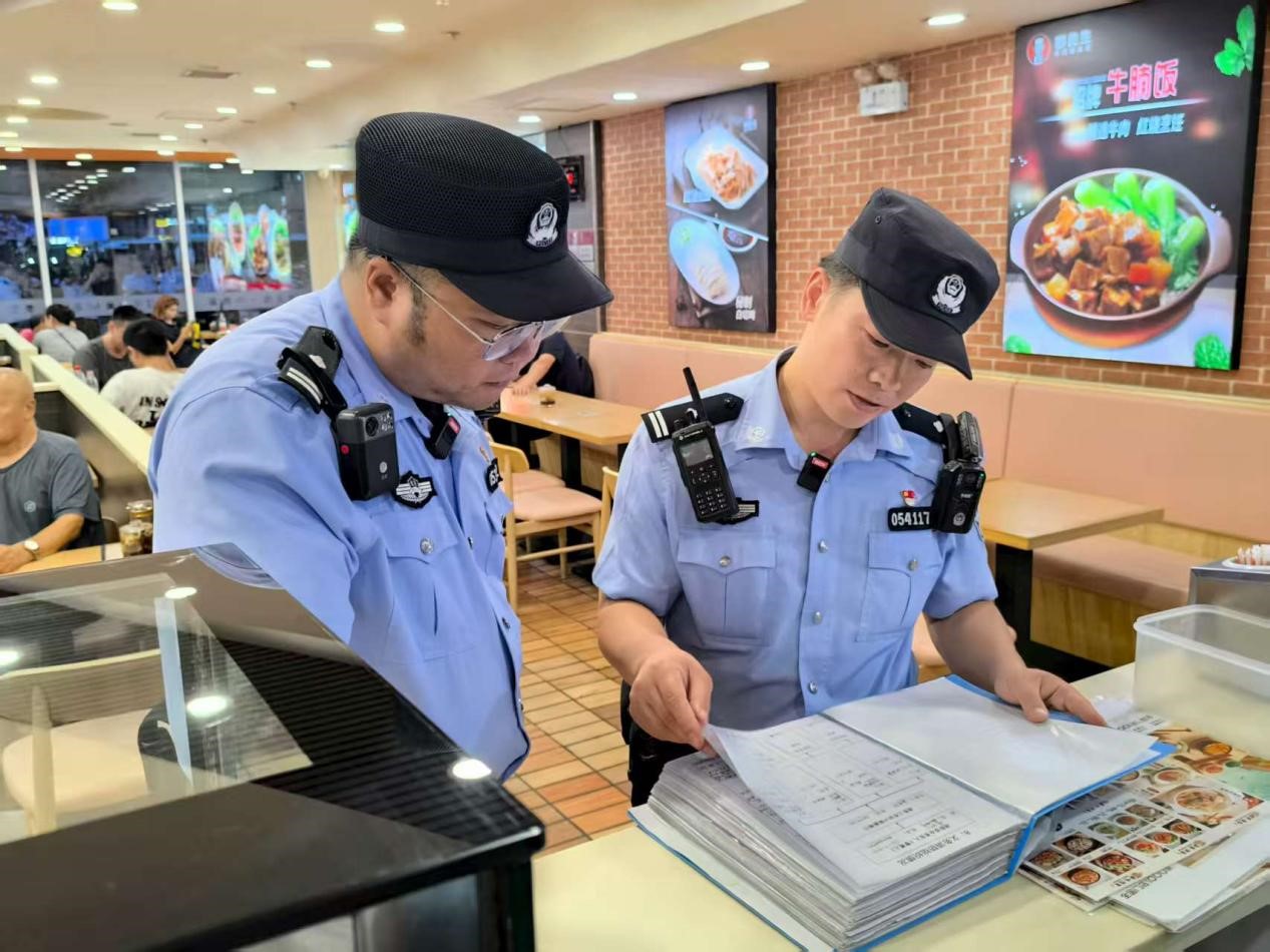 北京警方启动第三波次夏夜巡防清整专项行动