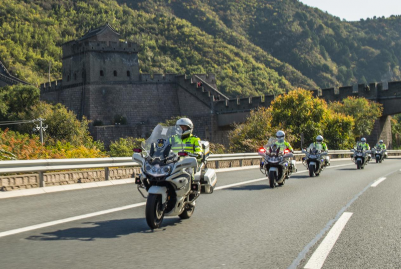 首都交警铁骑队伍增至900余人 </p>2025年参与市民紧急救助141起